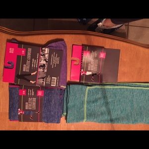 Three pairs active leg wear woman’s